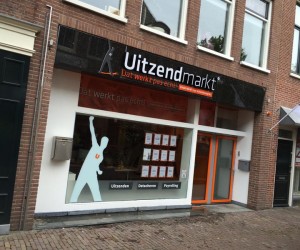 Lichtreclame-Uitzendmarkt2-B2reclame